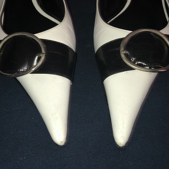 Pumps - Picture 4 of 5